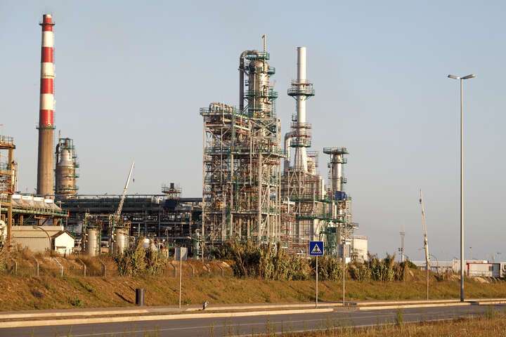 污泥硬化处理技术及应用研究